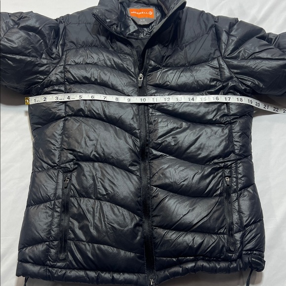 Merrell women’s puffer jacket size medium - Picture 3 of 10